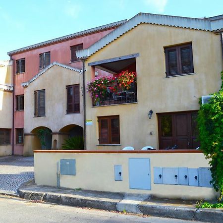 Casa Vacanza Porto Frailis Gia Porto Frailis B&B アルバタクス エクステリア 写真
