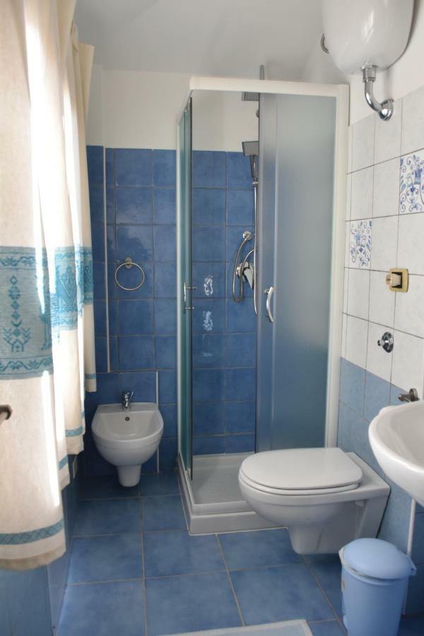 Casa Vacanza Porto Frailis Gia Porto Frailis B&B アルバタクス エクステリア 写真